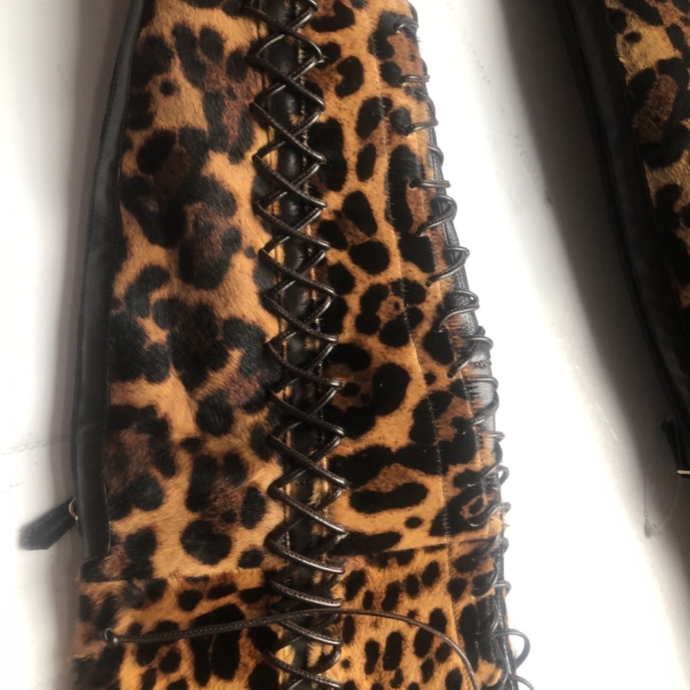 Brian Atwood Belle Cheetah Leapoard Leather CalfHair LaceUp Thigh Boots NEW 38 - Picture 4 of 11